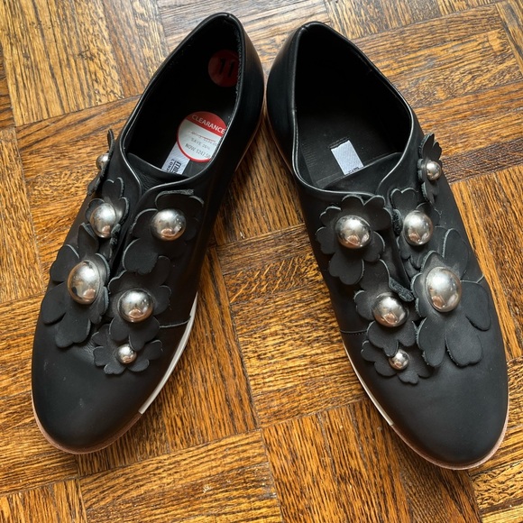 MIISTA London Leather Black and white Studded Flower Loafers size 11 - Picture 3 of 14